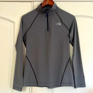 The North Face | 1/4 Zip Flash Dry Pullover | LIKE NEW
